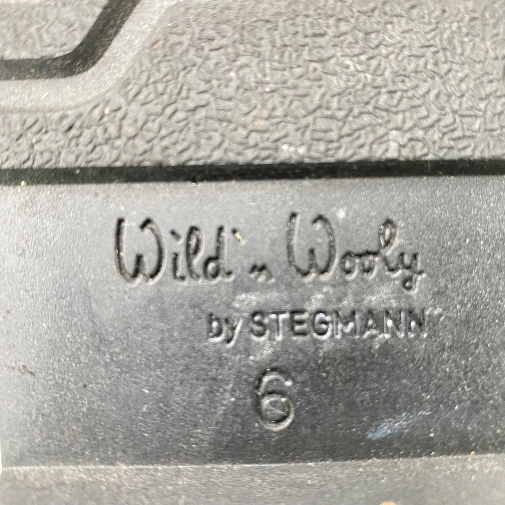 Wild‎ 'n Wooly by Stegmann Women's Gray Felt Lace-Up Ankle Boots Red Trim Size 6 - Picture 8 of 9